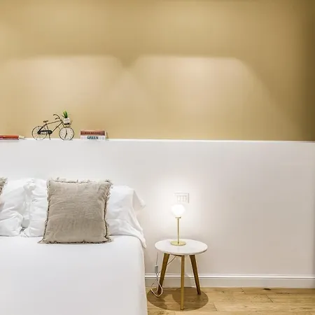 Apartamento Beplace In Porta Venezia Milão