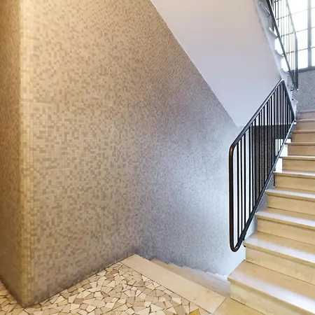 Chiara 34 - M4 Metro Blu Milan