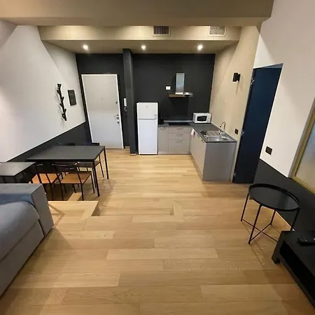Capital Station - Moka Apartment *