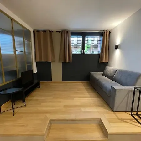 Apartment Capital Station - Moka *