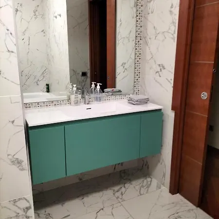 Stanza Nr 2 In Zona Solari In Incantevole Guest house