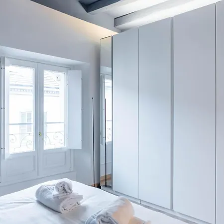 Easylife - - Ferrari 9 - Navigli Daire Milano