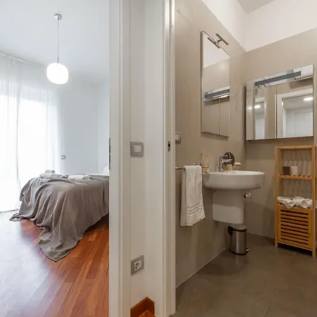 The Rent - Sunny Two-bedroom In Piazzale Loreto Appartamento *