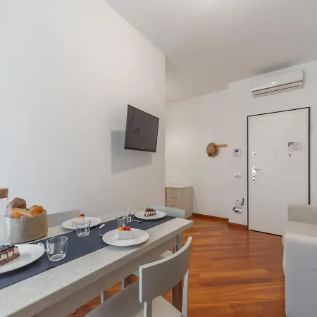 The Rent - Sunny Two-bedroom In Piazzale Loreto