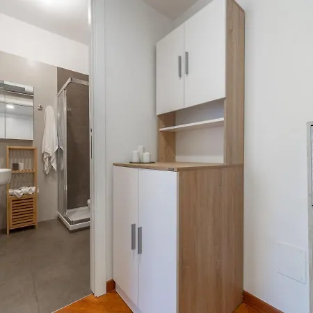 The Rent - Sunny Two-bedroom In Piazzale Loreto Appartamento *