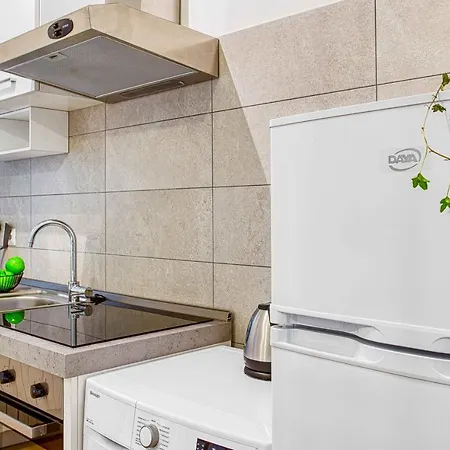 Joivy Warm And Inviting Flat With Balcony Apartamento Milán