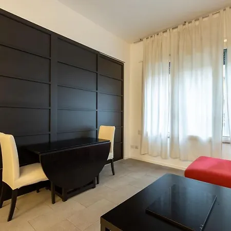In Brera-fatebenefratelli-porta Nuova-milano Apartment
