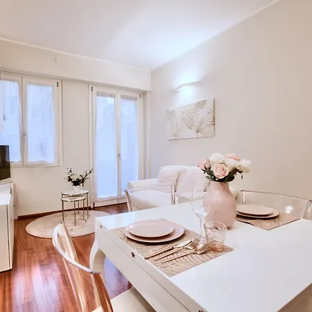 アパート Easylife - Elegante Bilocale A Due Passi Dal Colorato Quartiere Di Porta Venezia *