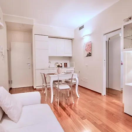アパート Easylife - Elegante Bilocale A Due Passi Dal Colorato Quartiere Di Porta Venezia *