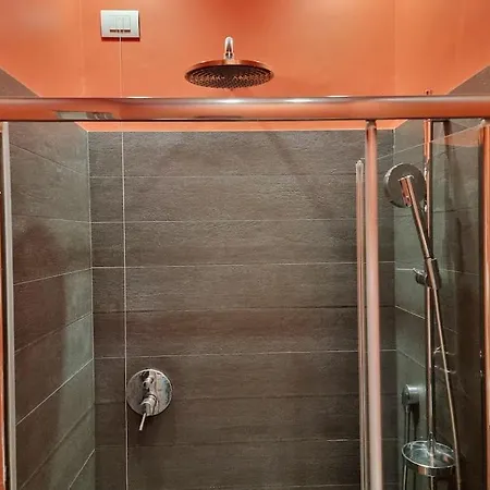 Gazzana Corner House * ميلان