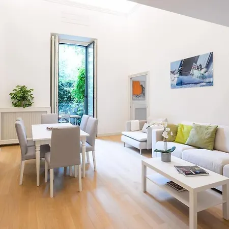 Loft Lusso+giardino In Brera/montenapoleone/duomo 아파트