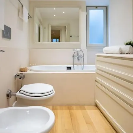 Loft Lusso+giardino In Brera/montenapoleone/duomo 아파트 *