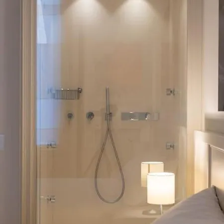 Loft Lusso+giardino In Brera/montenapoleone/duomo 아파트