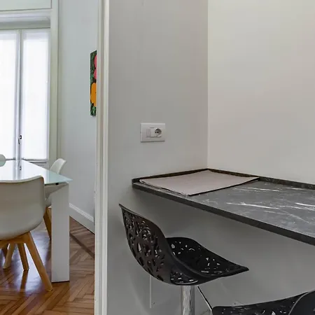 Easylife - Accogliente Rifugio Nel Cuore Del Centro Storico Milanese, In Zona Piazza Cinque Giornate Apartament