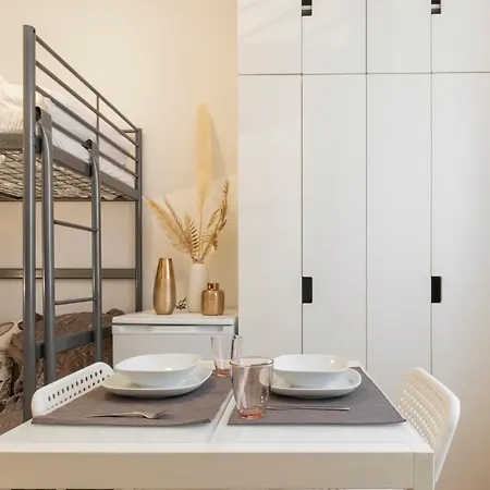 Apartamento I Host - Alessi 10 *