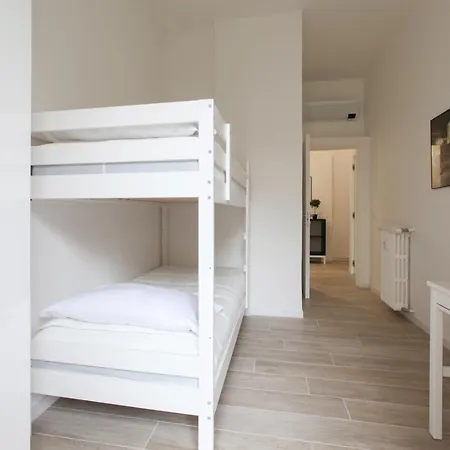 Lovely - Lovely Porta Romana