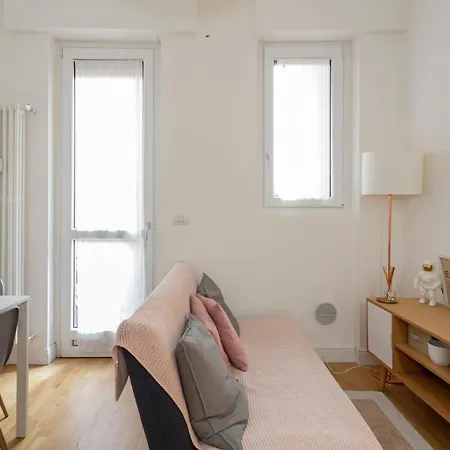 Comodo Vicino A Stazione Centrale - Brianza Master Guest Apartamento *