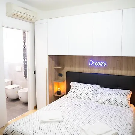 شقة Sweet House Meda ميلان