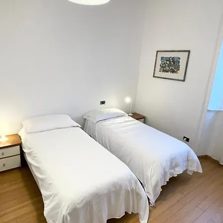 Rembrandt44 Apartment