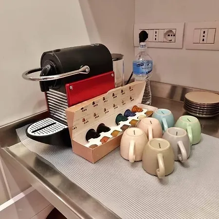 Gazzana Corner House アパート