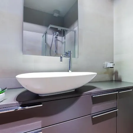 Apartment Retreats Brera Milan