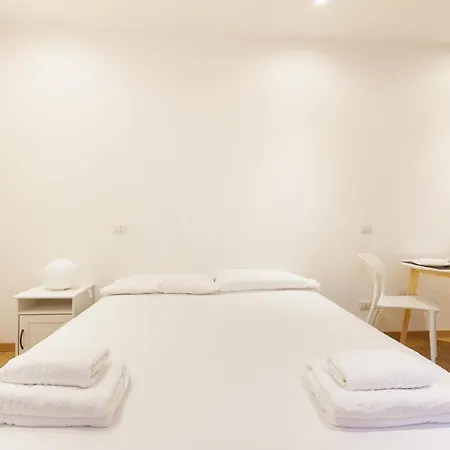 Appartement In The Heart Of Milano!