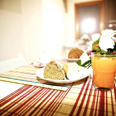 Excellent Apartment In The Center Of Milan מילאנו