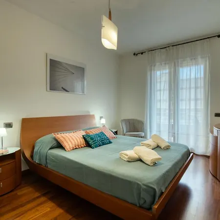 Guesthost - Casa Cherenel *