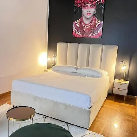 Luxury With Terrace Near Arco Della Pace Apartment