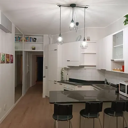 Rainbow House Apartment
