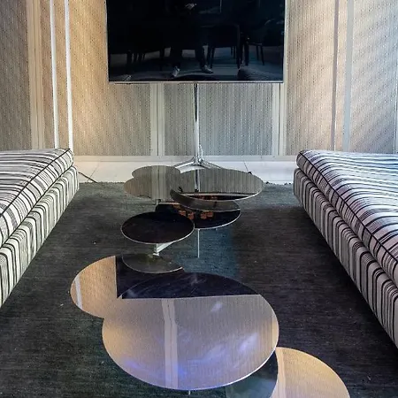 The King Of بيت ضيافة 3*