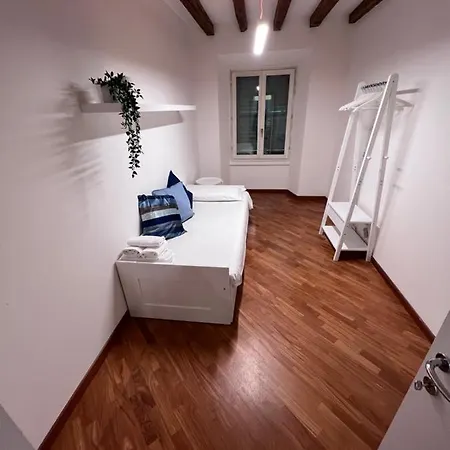 Magnifico Ristrutturato Milánó
