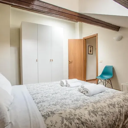 Luvi - Mantova Apartamento *