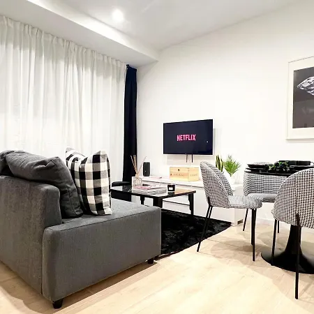 The Boutique - Hebrew Quarter