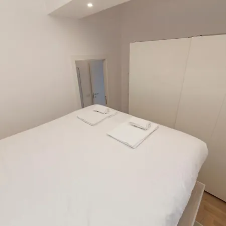 I Host - Val Strona Appartement *