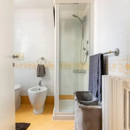 Apartman Papi12 *