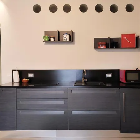 5mincorsocomo - Jolly - Typical Apartmán