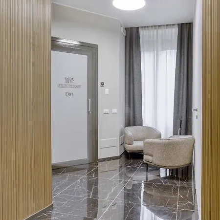 Διαμέρισμα Le Del Corso The Smart Boutique By Ospitami 4*