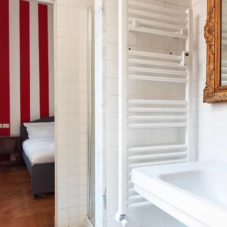 Youhosty - Ponte Vetero 21 Milánó