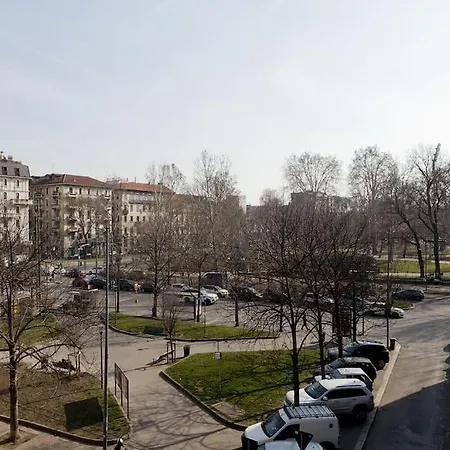 Lovely Flat With Park View Lejlighed Milano