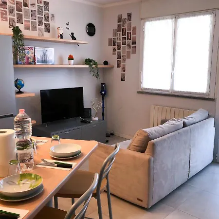 Confortevole Bilocale A Pochi Minuti Dal Centro Apartament