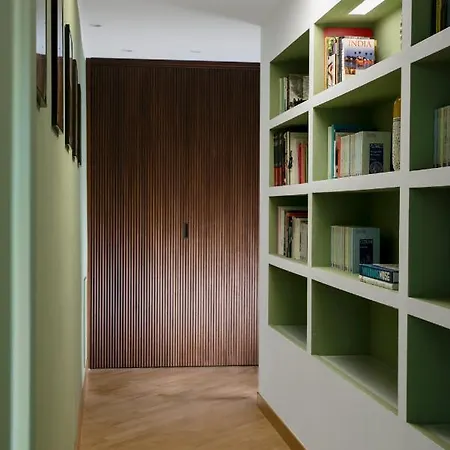 Daire The Color-block House