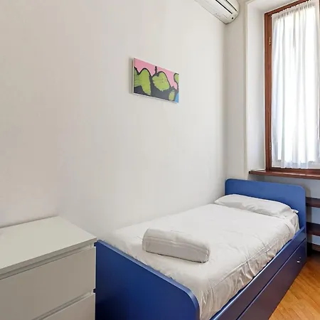 Maroncelli- 2062 By Halldis * Milánó