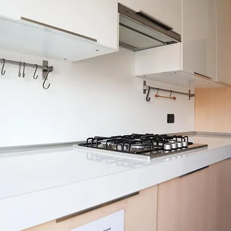 Cittastudi Elegant Bright House Apartment *