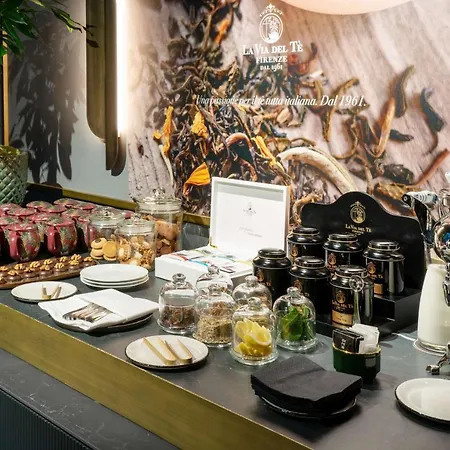 Radisson Collection Hotel, Palazzo Touring Club 5*