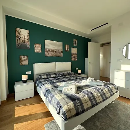 Apartman Torremilano - Luxury Modern Flat Rooftop&pool&garden *