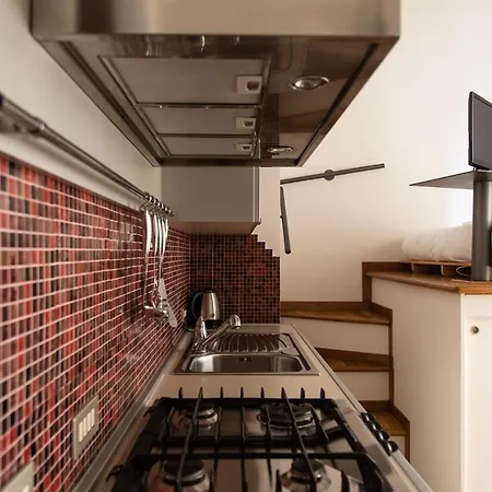 アパート Youhosty - Rosales 1 *