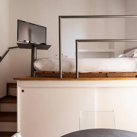 アパート Youhosty - Rosales 1 ミラノ