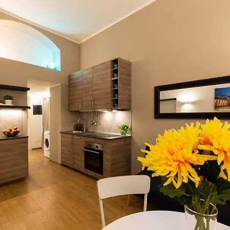 Voghera Fashion District *