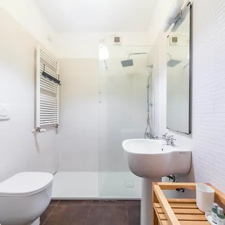 Apartament Cozy Flat 500m From Affori Fn! Mediolan